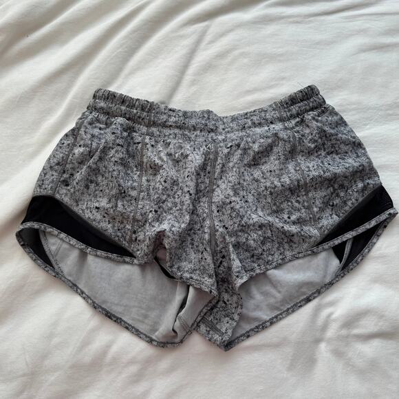 Lululemon Speed Up Shorts 2.5" Gray Speckled Running Athletic Shorts Size 6 - Picture 7 of 7